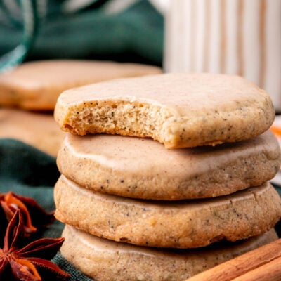 Close up of a stack of chai cookies.