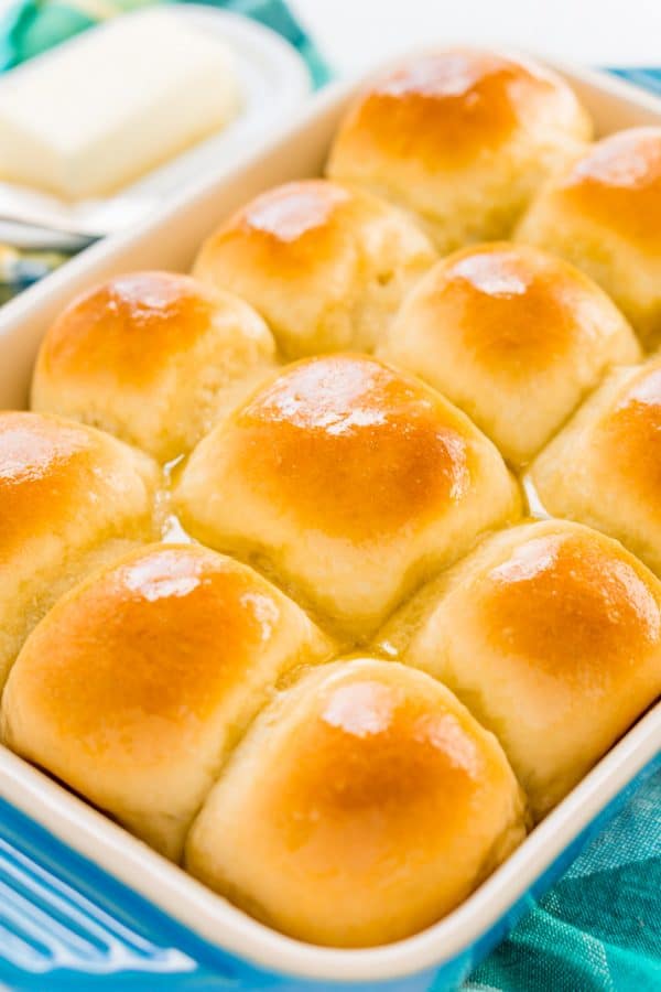 Easy Yeast Rolls - Sugar And Soul