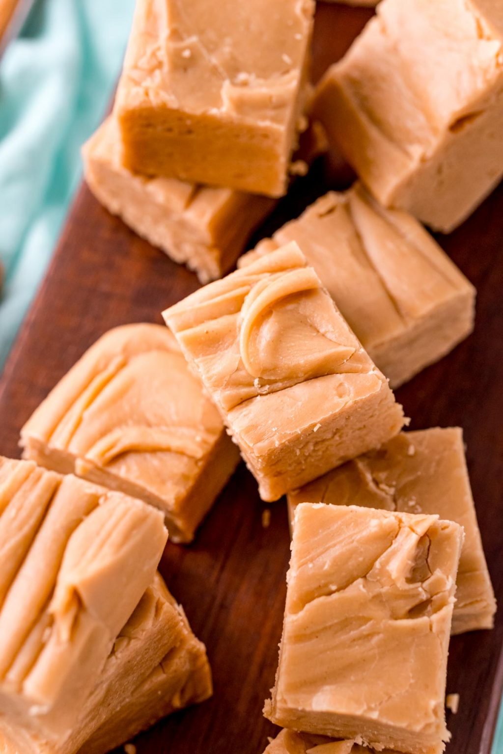 Creamy Peanut Butter Fudge Recipe - Sugar And Soul