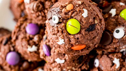 https://www.sugarandsoul.co/wp-content/uploads/2020/09/halloween-monster-cookies-recipe-19-480x270.jpg