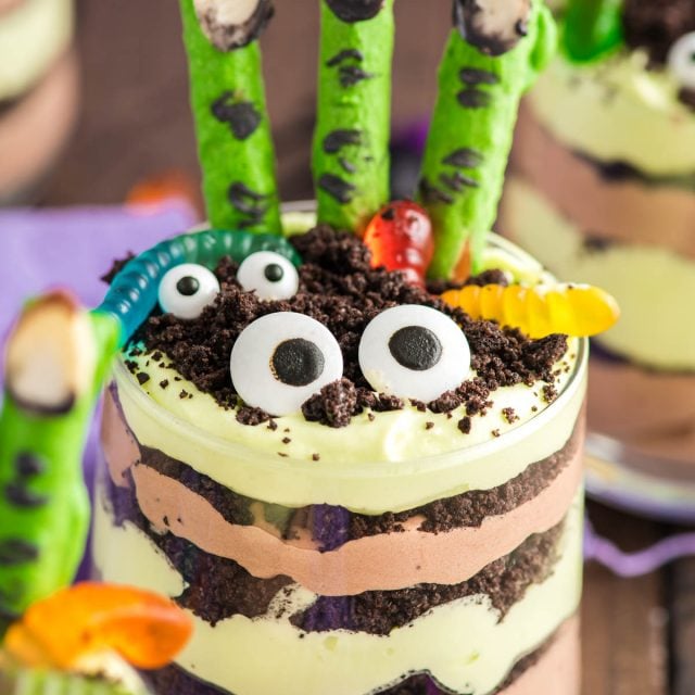 Easy Halloween Dirt Cups Recipe - Sugar and Soul