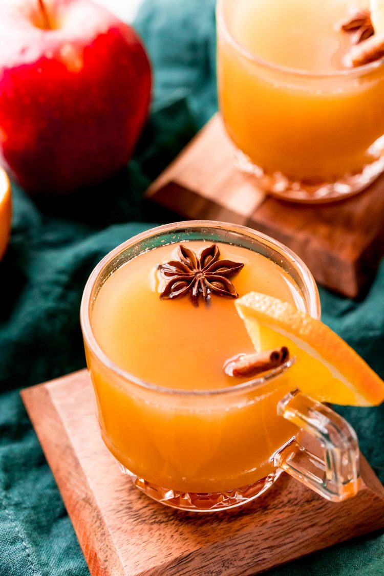 Slow Cooker Wassail Drink Recipe | Sugar and Soul