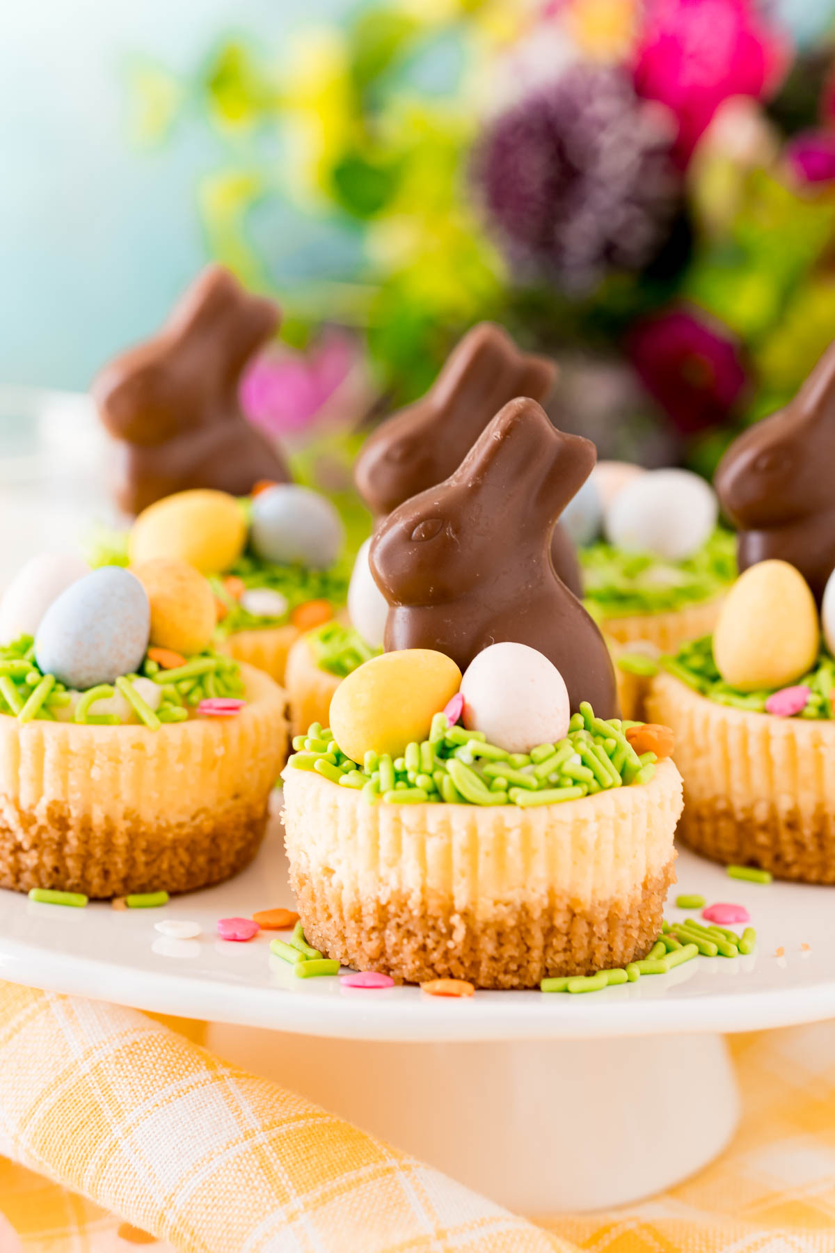 Mini Easter Cheesecakes With Cadbury Eggs - Sugar and Soul