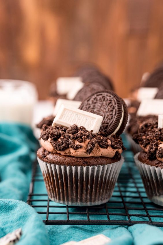 Oreo Cupcakes - Sugar and Soul