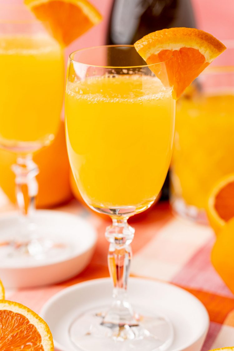 https://www.sugarandsoul.co/wp-content/uploads/2021/04/mimosa-recipe-10-750x1125.jpg