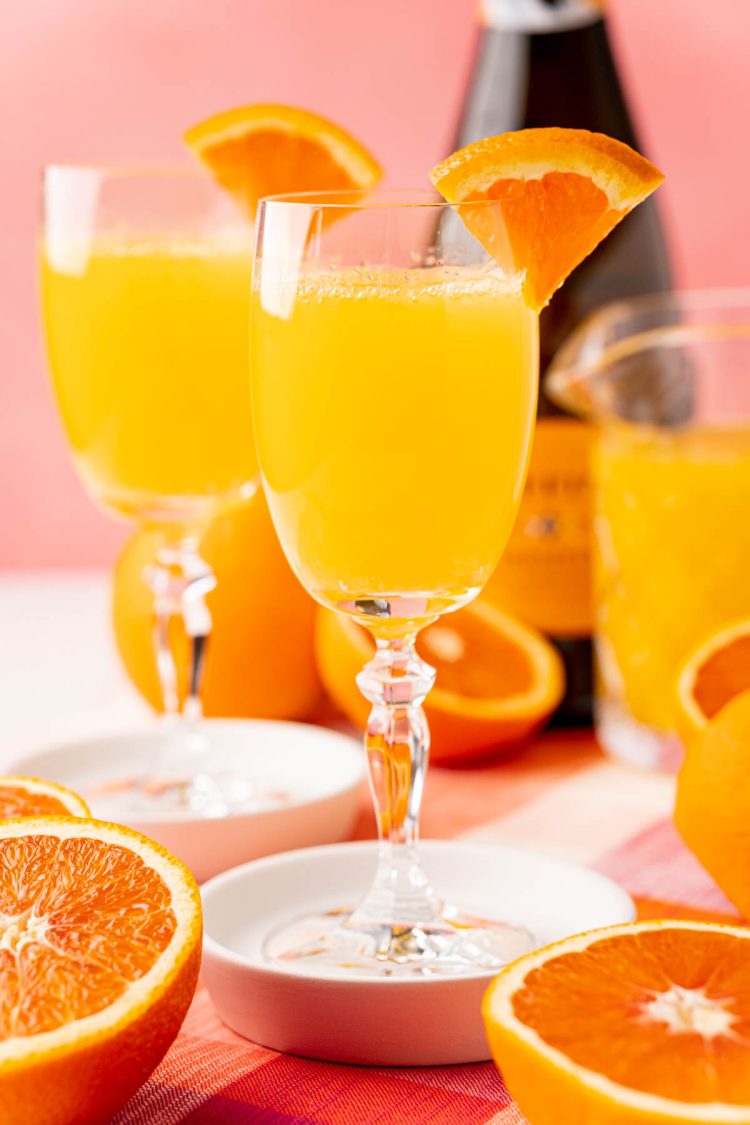 https://www.sugarandsoul.co/wp-content/uploads/2021/04/mimosa-recipe-12-750x1125.jpg