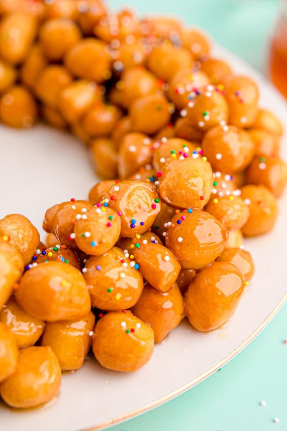 Honey Balls Recipe (Struffoli) - Sugar and Soul