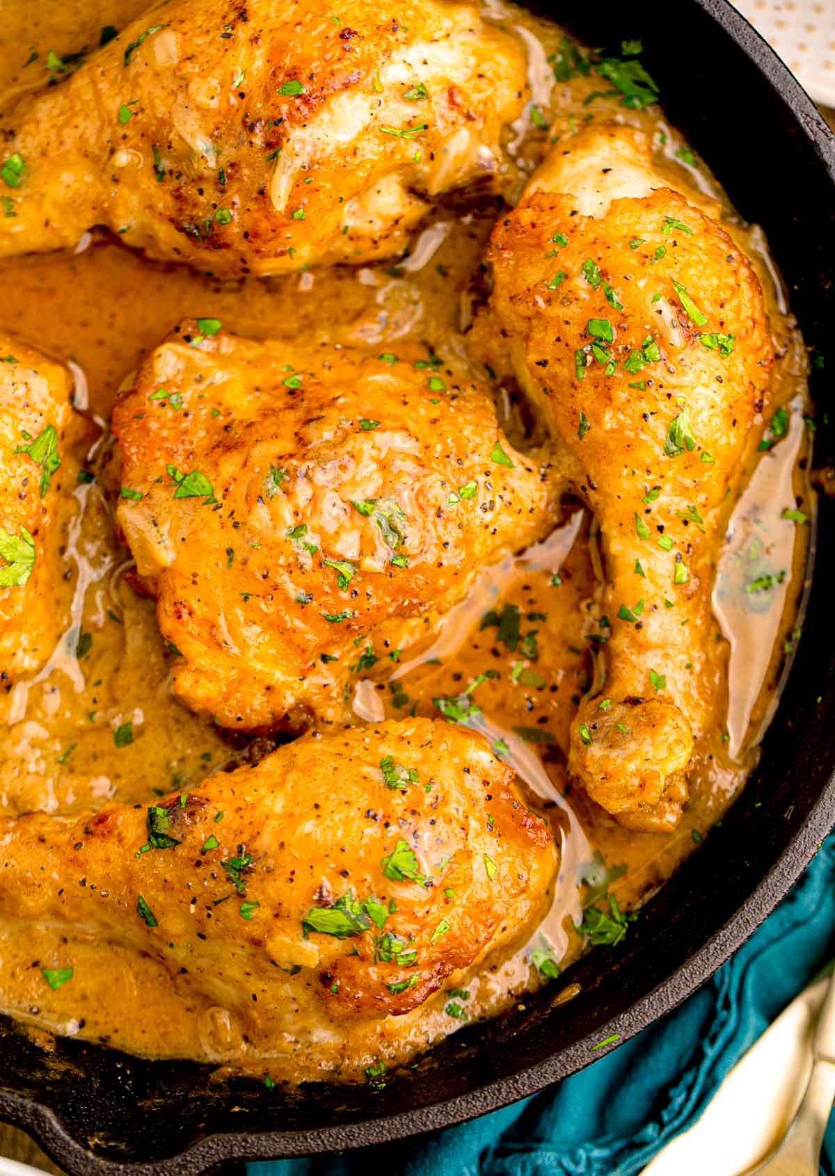 Baked Smothered Chicken with Gravy - Razzle Dazzle Life