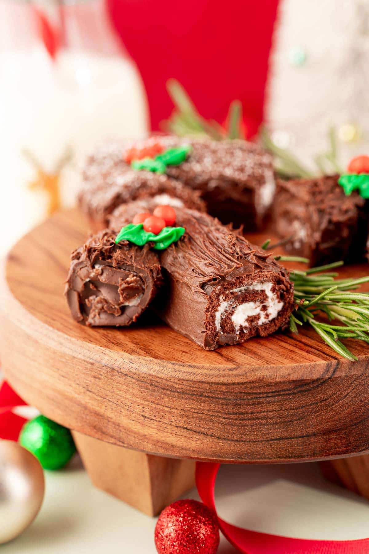Classic Buche de Noel Recicpe | Yule Log Cake | Holiday Christmas