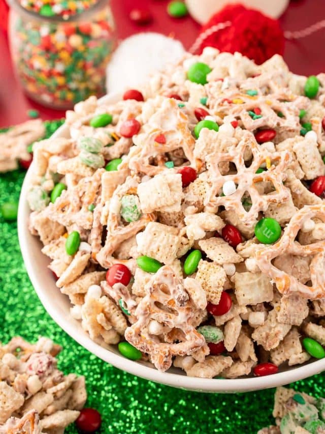 https://www.sugarandsoul.co/wp-content/uploads/2022/11/cropped-christmas-chex-snack-mix-6.jpg