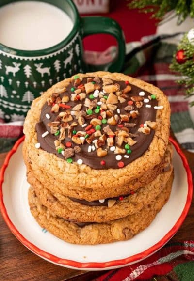 cropped-christmas-crack-cookies-13.jpg