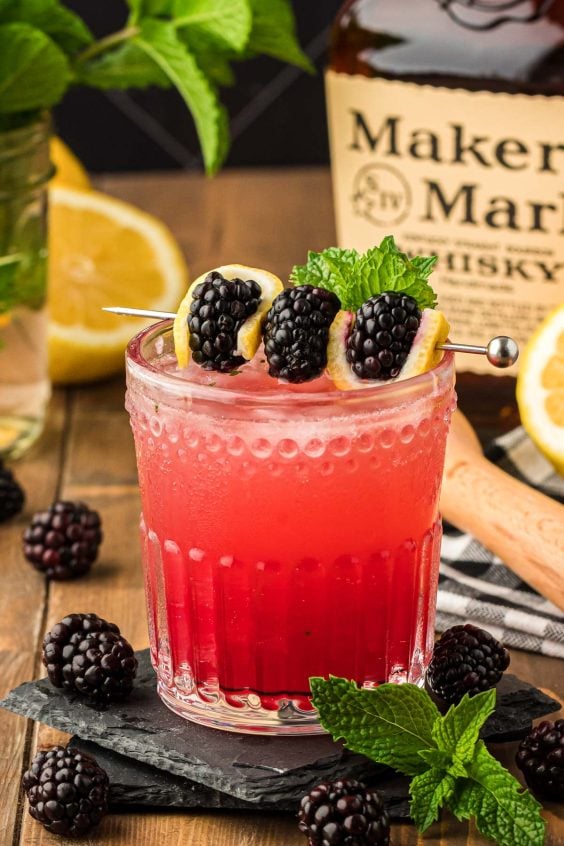 Blackberry Bourbon Smash Cocktail - Sugar and Soul