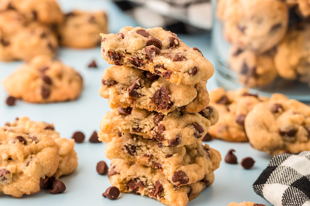 https://www.sugarandsoul.co/wp-content/uploads/2023/08/mini-chocolate-chip-cookies-38.jpg