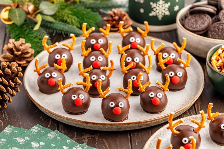 Reindeer Oreo Balls - Sugar and Soul