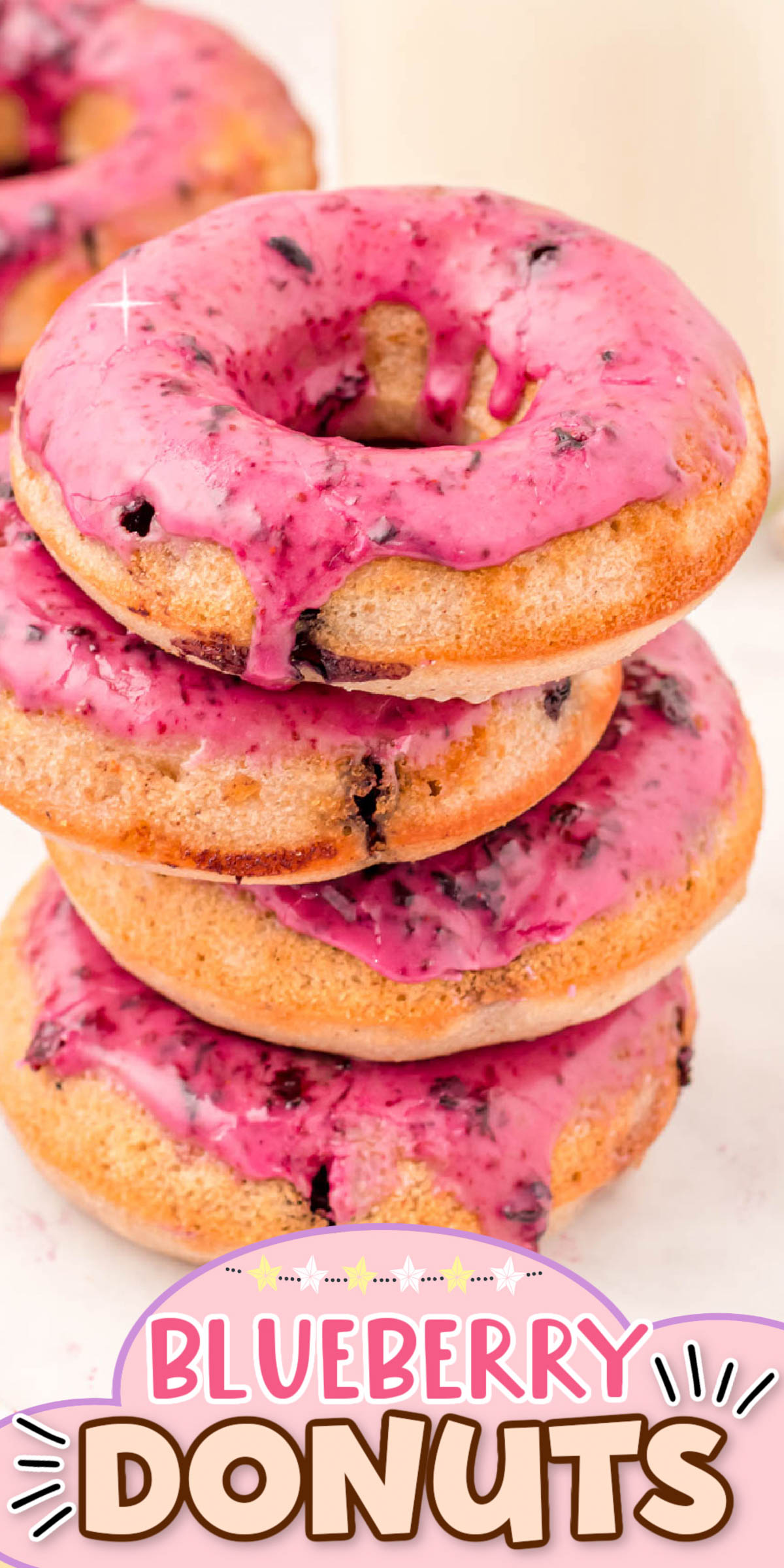 Baked Blueberry Donuts is an easy homemade treat bursting with juicy sweet blueberries and topped with delicious blueberry icing and ready in just 30 minutes! via @sugarandsoulco